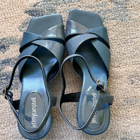 JEFFREY CAMPBELL BLUE RETRO LUCITE BLOCK HEEL STRAPPY SANDALS SIZE 7.5 NWT - Picture 7 of 12